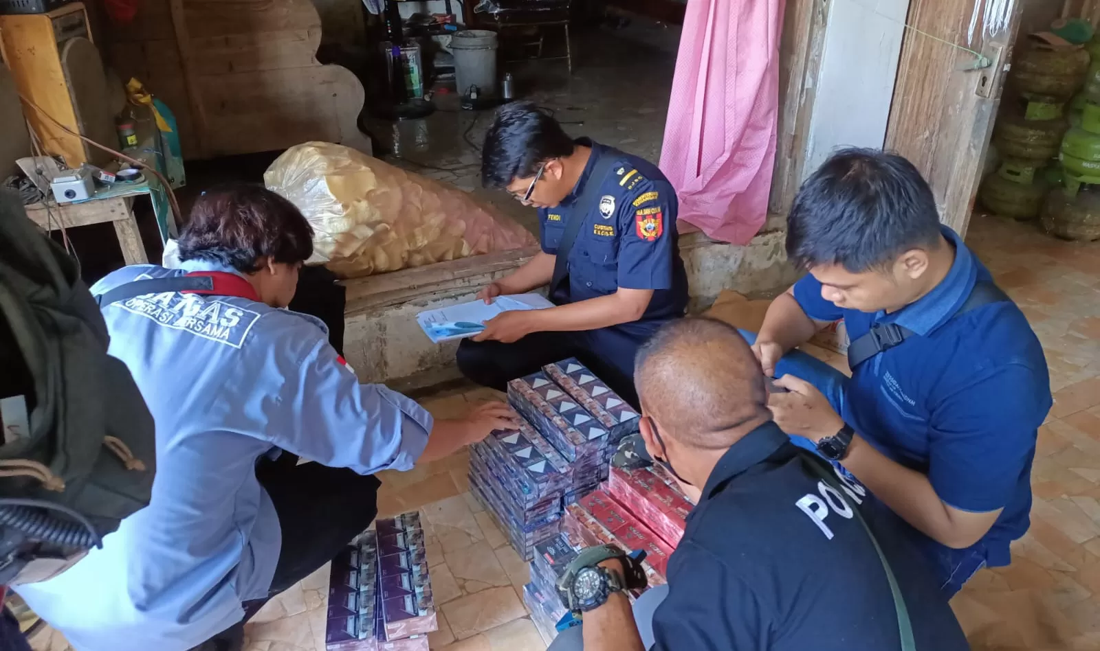 Operasi Gempur Rokok Ilegal